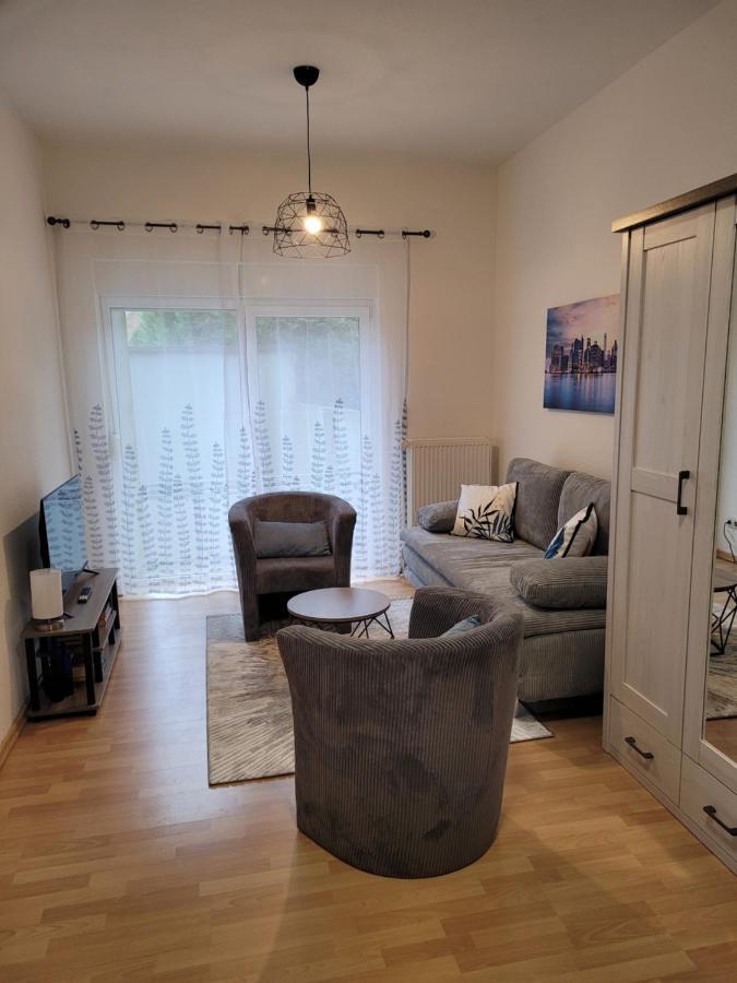 Wohnung In Oberhausen: Zentral & Ruhig, Eigener Eingang Oberhausen  Eksteriør billede