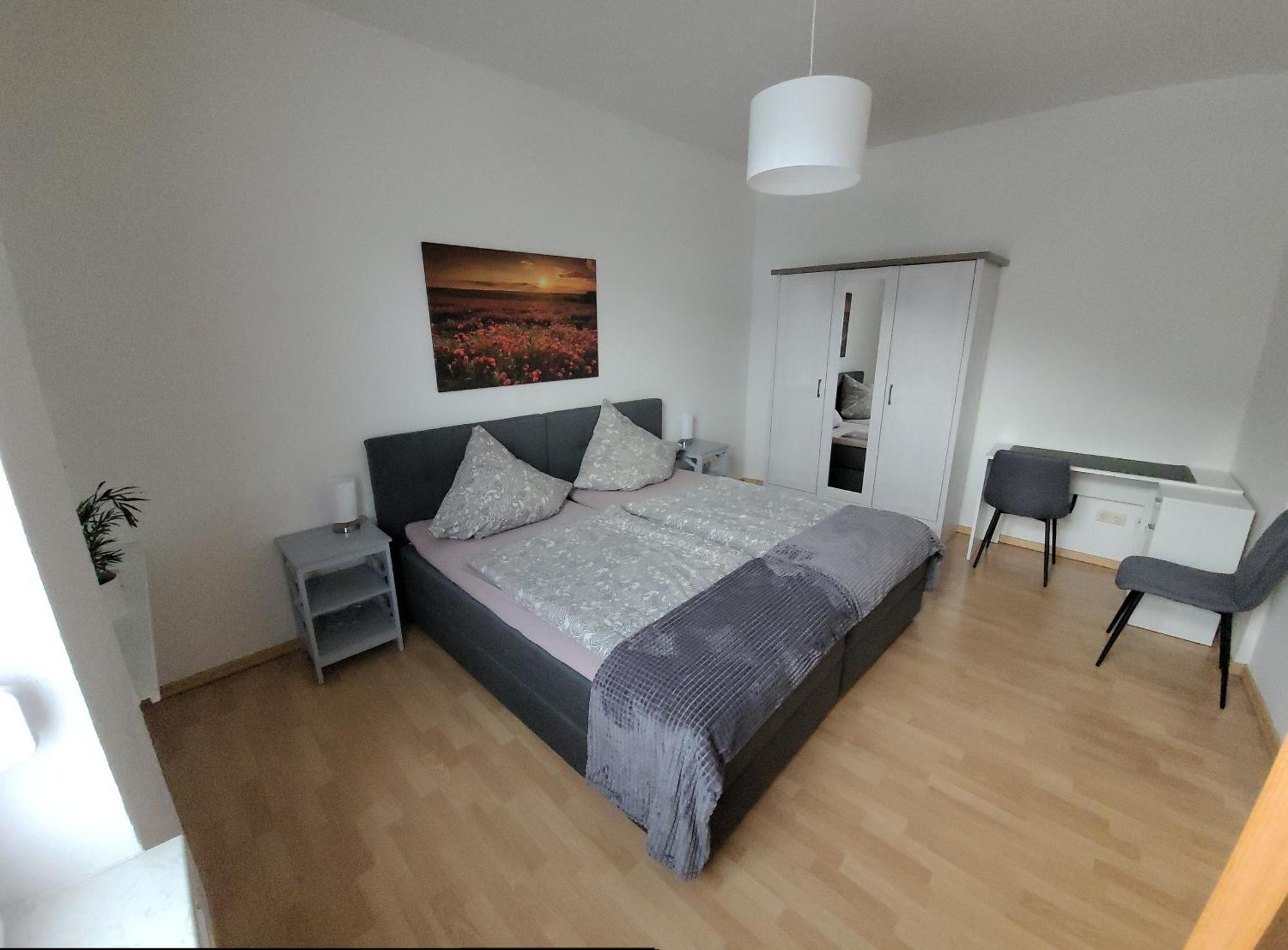 Wohnung In Oberhausen: Zentral & Ruhig, Eigener Eingang Oberhausen  Eksteriør billede