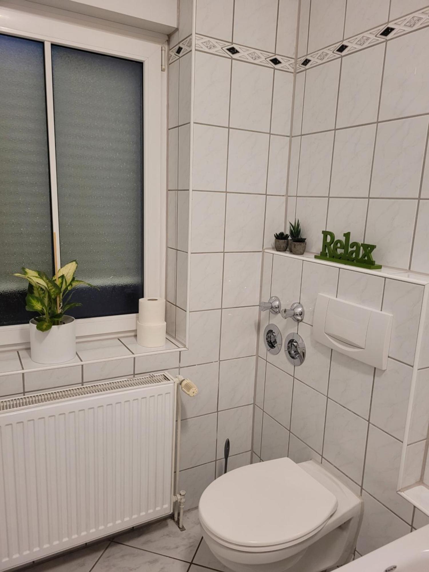 Wohnung In Oberhausen: Zentral & Ruhig, Eigener Eingang Oberhausen  Eksteriør billede